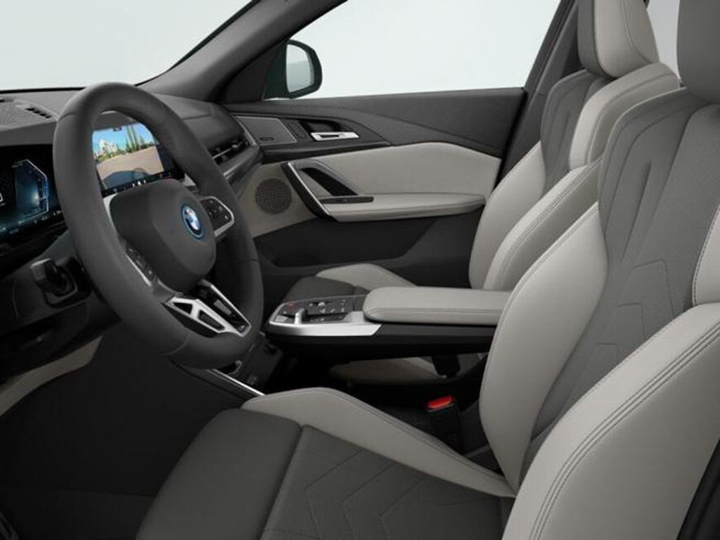 BMW iX2
