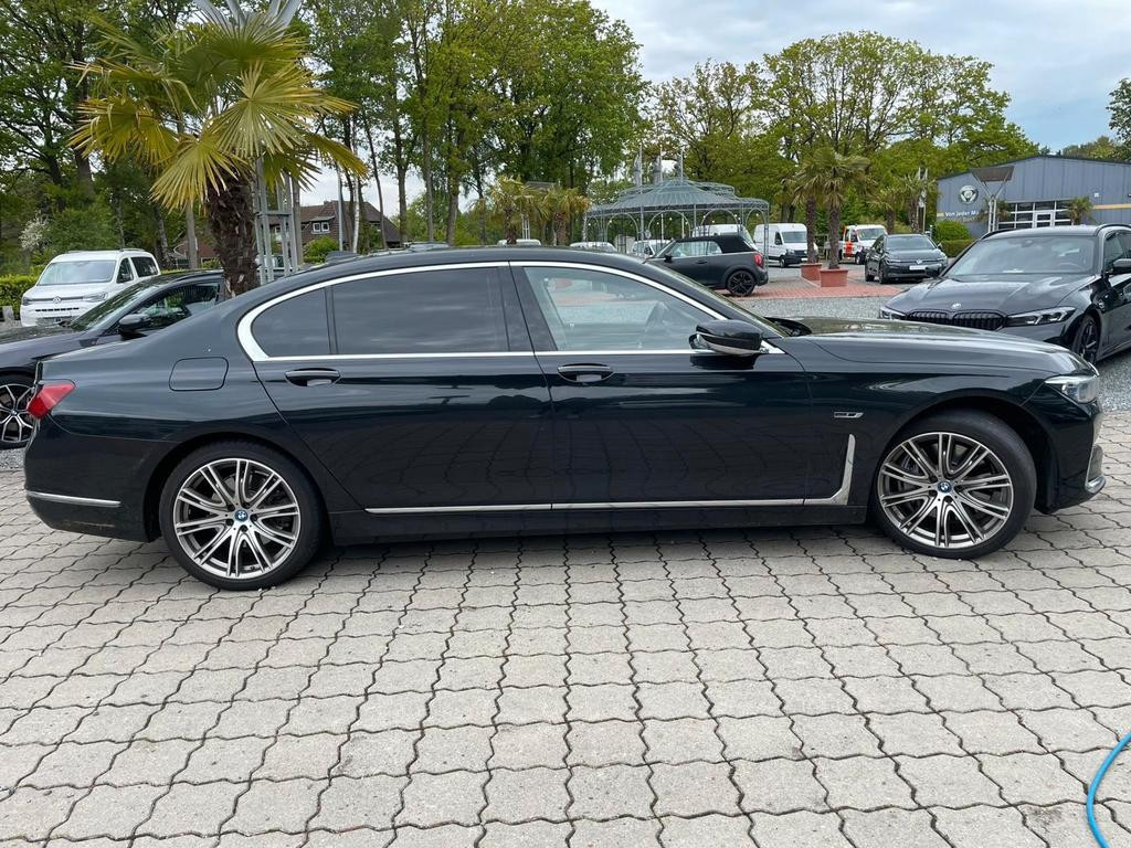 BMW 7 Serie 745 Sedan e Hybrid 745e Lang