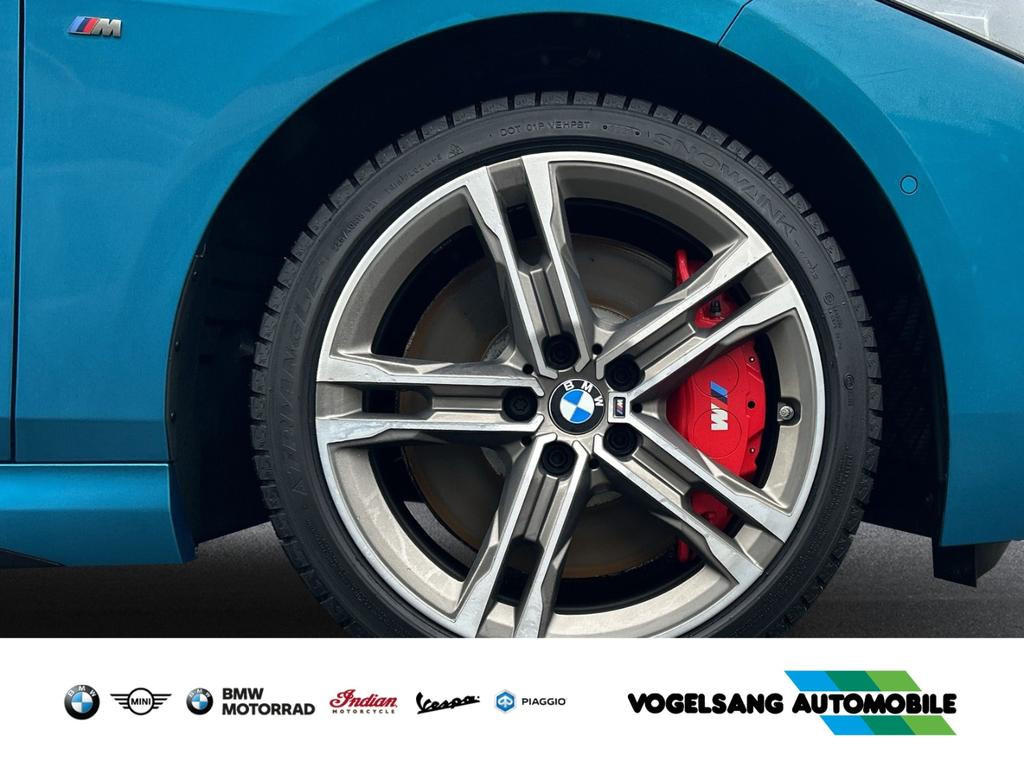 BMW M235