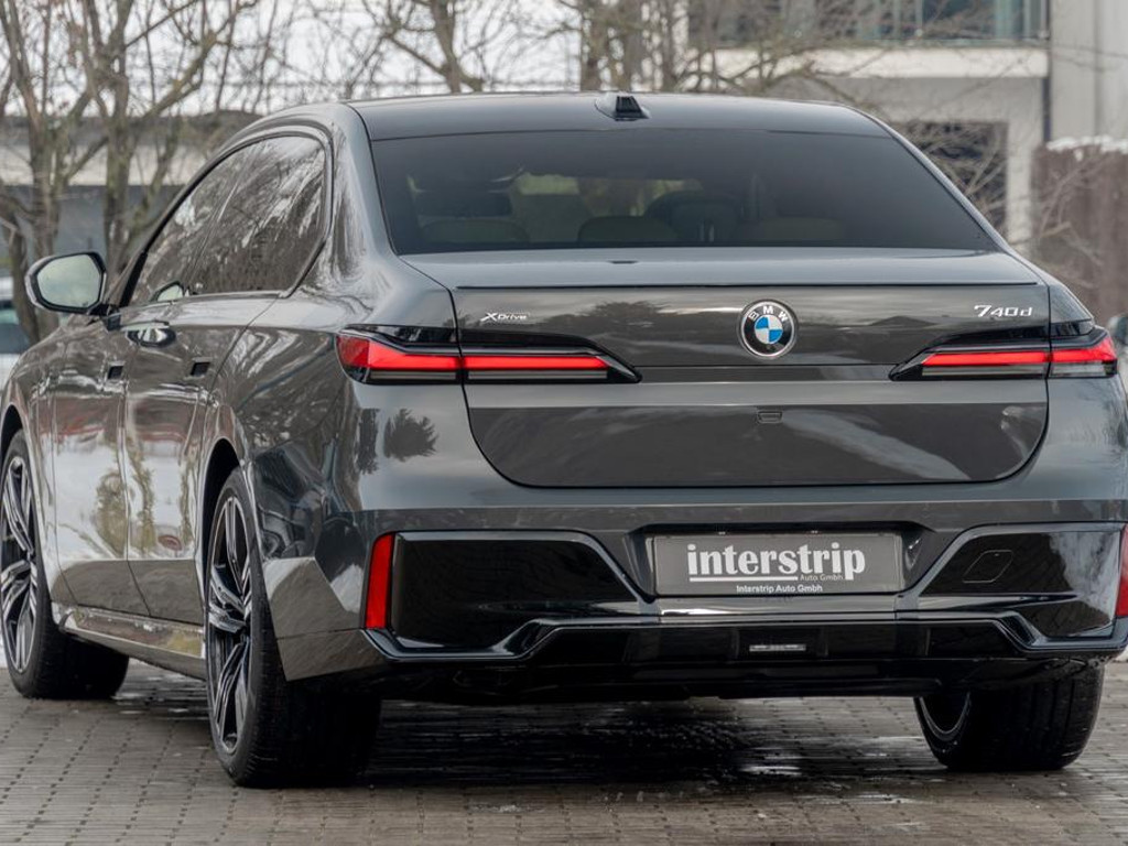 BMW 7 Serie 740 M-Sport Sedan 740d