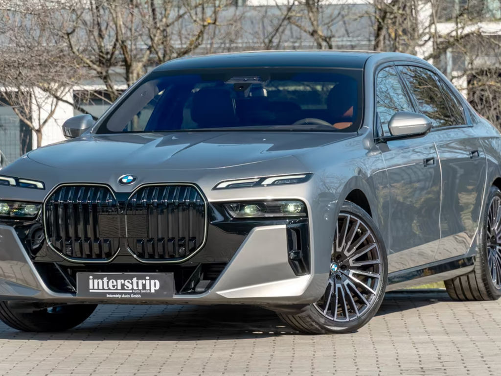 BMW 7 Serie 740 M-Sport Sedan 740d