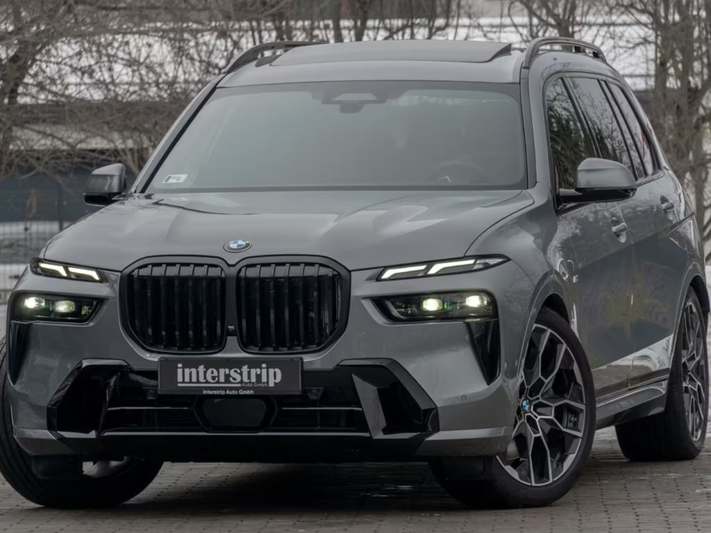 BMW X7 40d M 2026.LUFT.SOFTC.PANO.360°.AHK.5/100