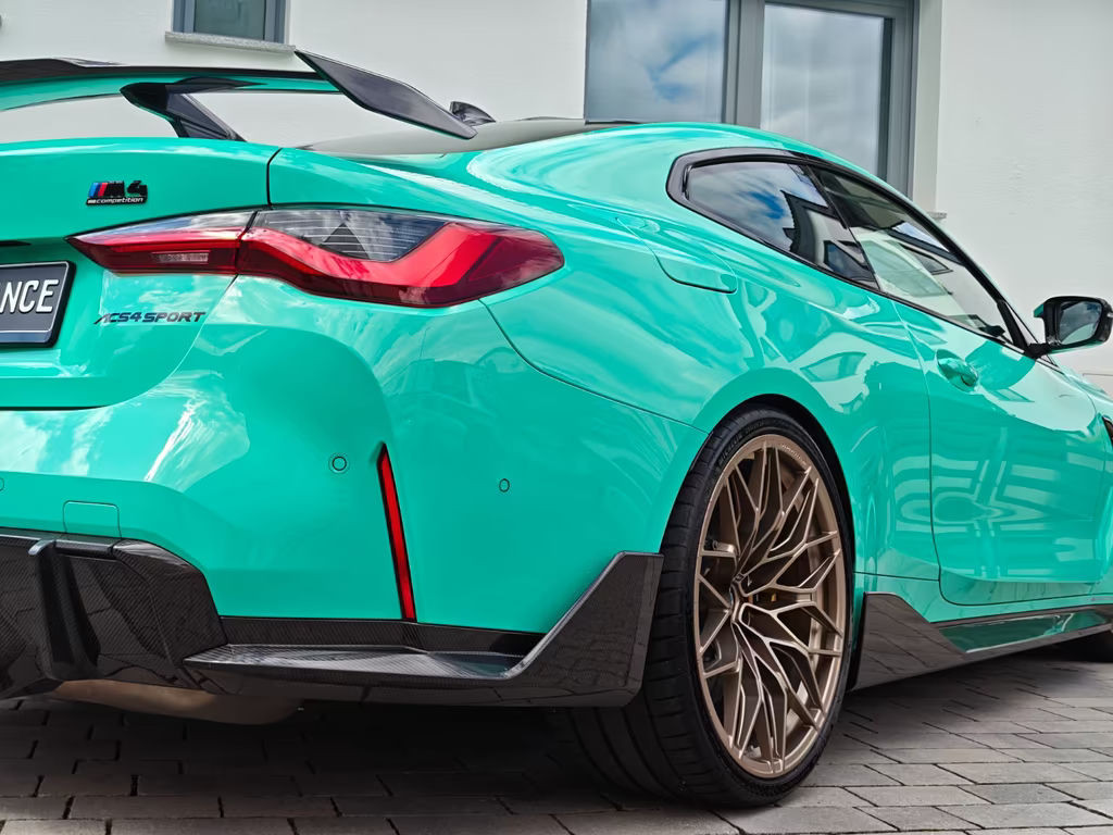 BMW M4