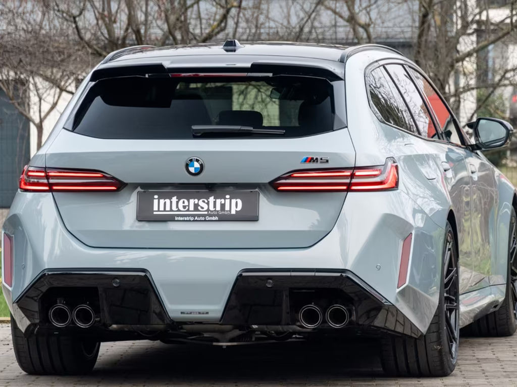 BMW M5