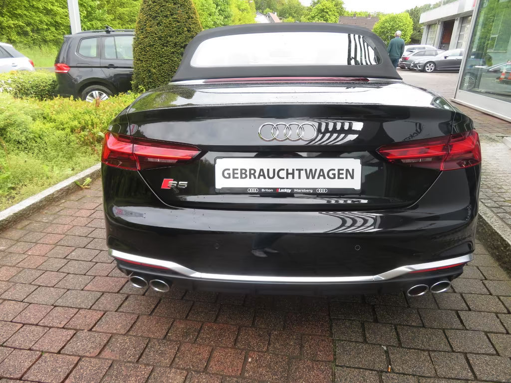 Audi S5
