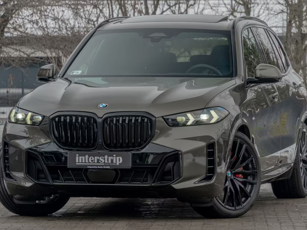 BMW X5 40d M 2026.LUFTF.PANO.DR.ASS.HUD.360.22".AHK