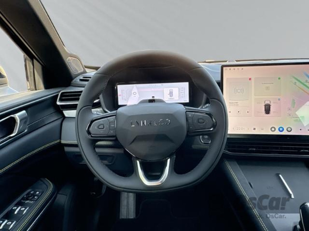 Lynk&Co 01