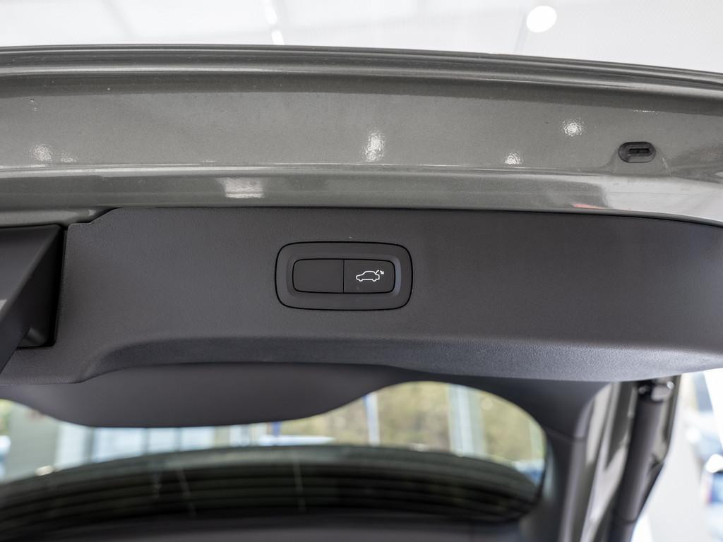 Lynk&Co 01