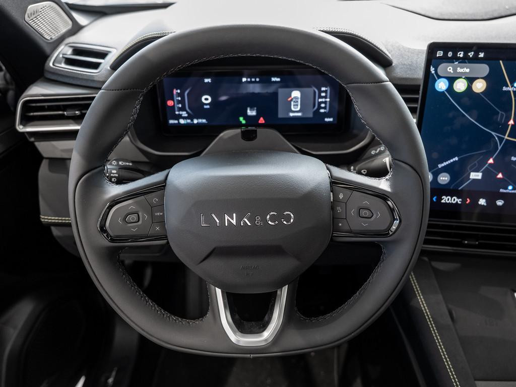 Lynk&Co 01