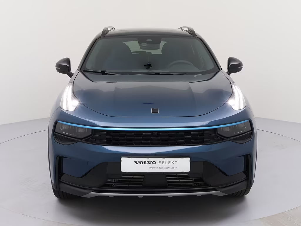 Lynk&Co 01