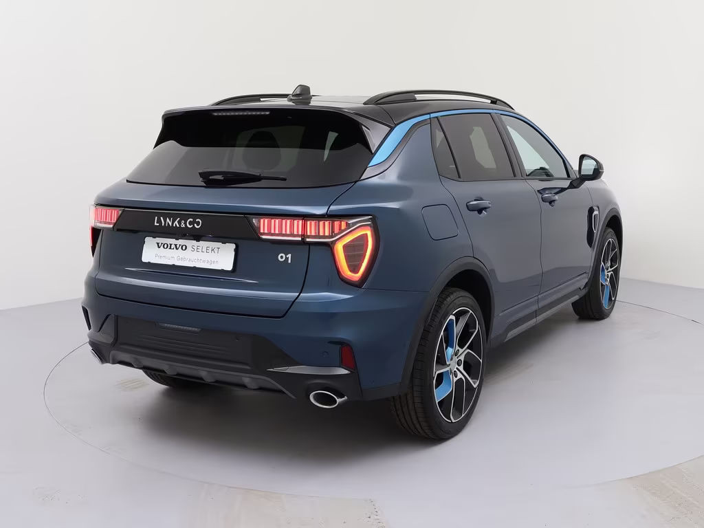 Lynk&Co 01