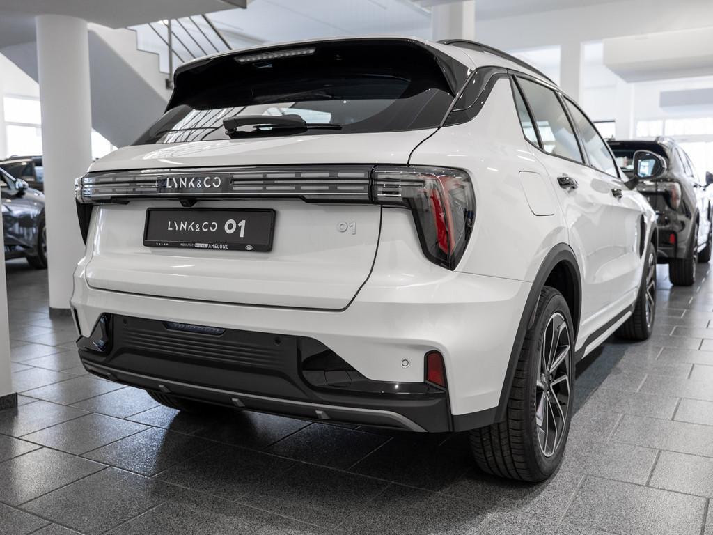 Lynk&Co 01 Plug-In Hybrid Core