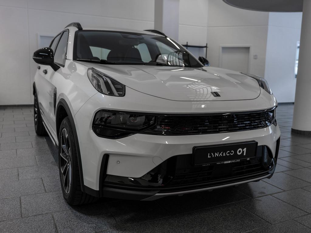 Lynk&Co 01