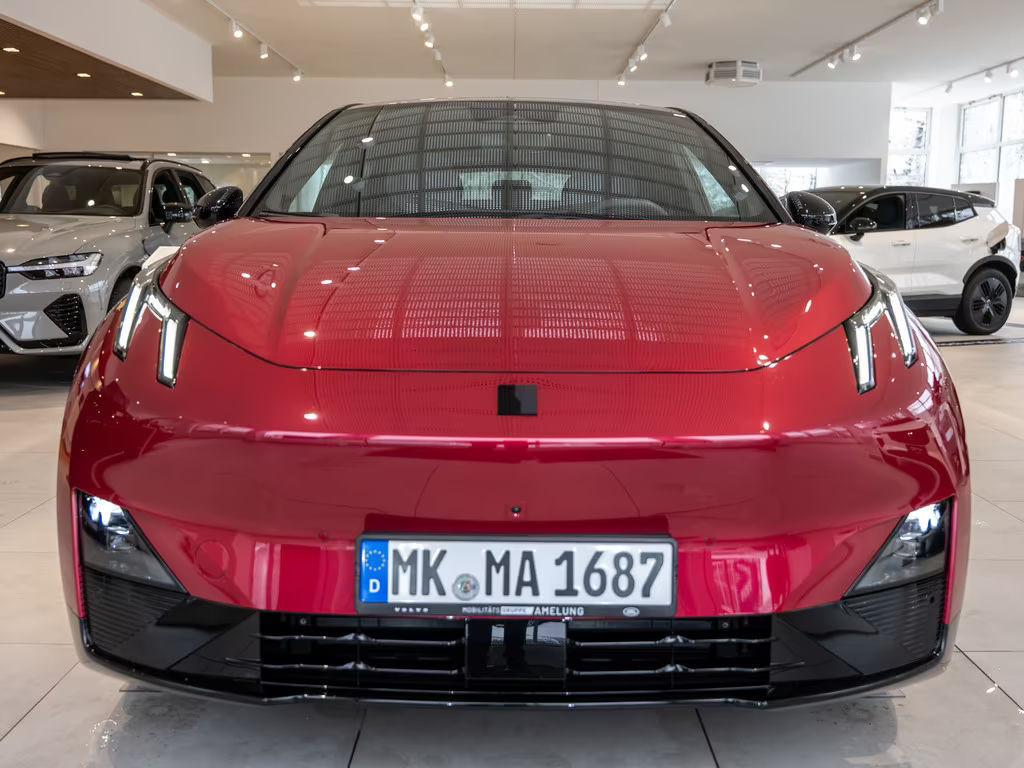 Lynk&Co 02