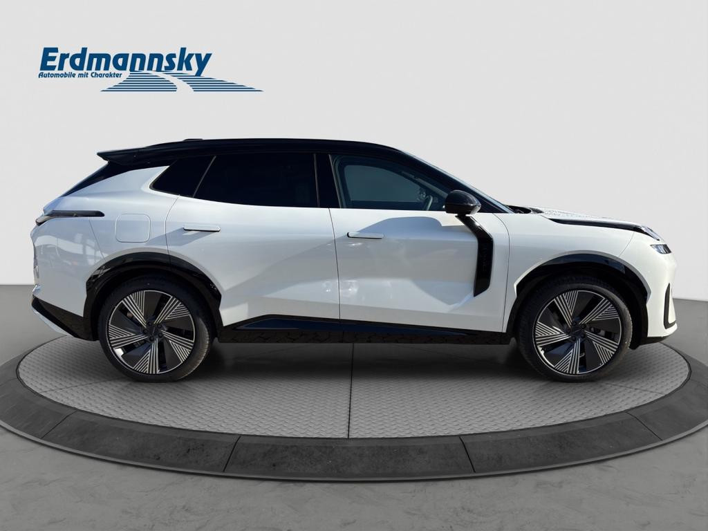 Lynk&Co 08