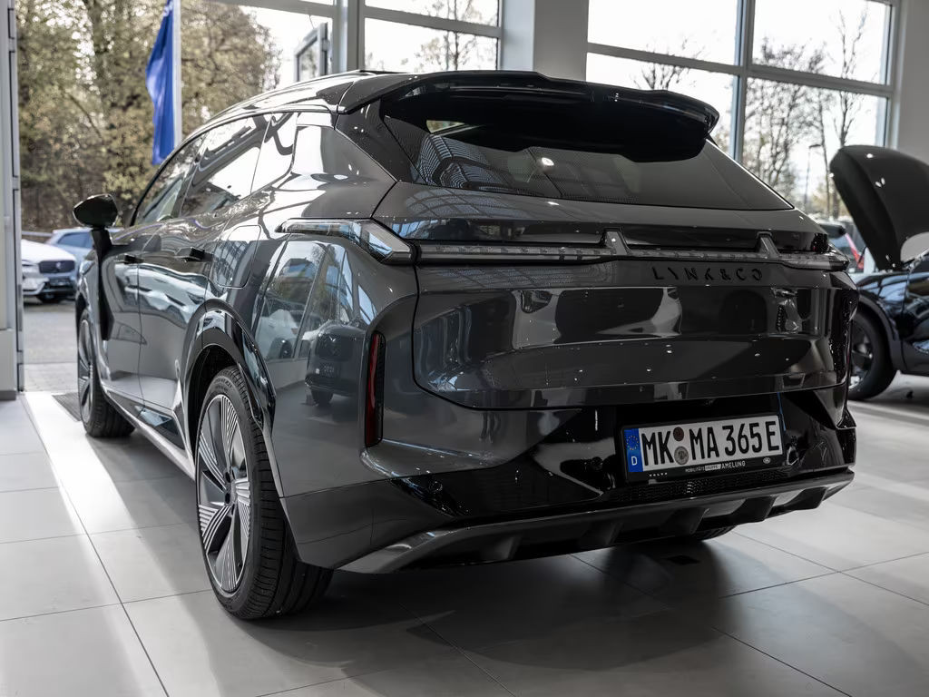 Lynk&Co 08