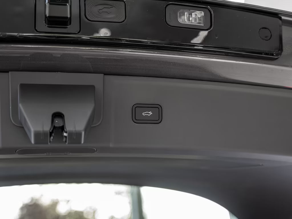 Lynk&Co 08
