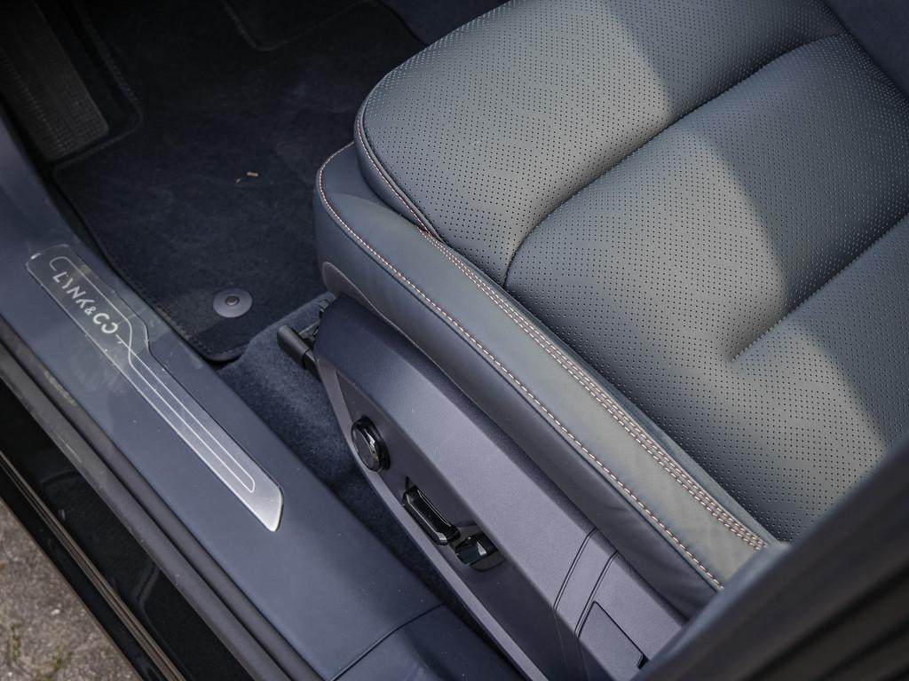 Lynk&Co 08