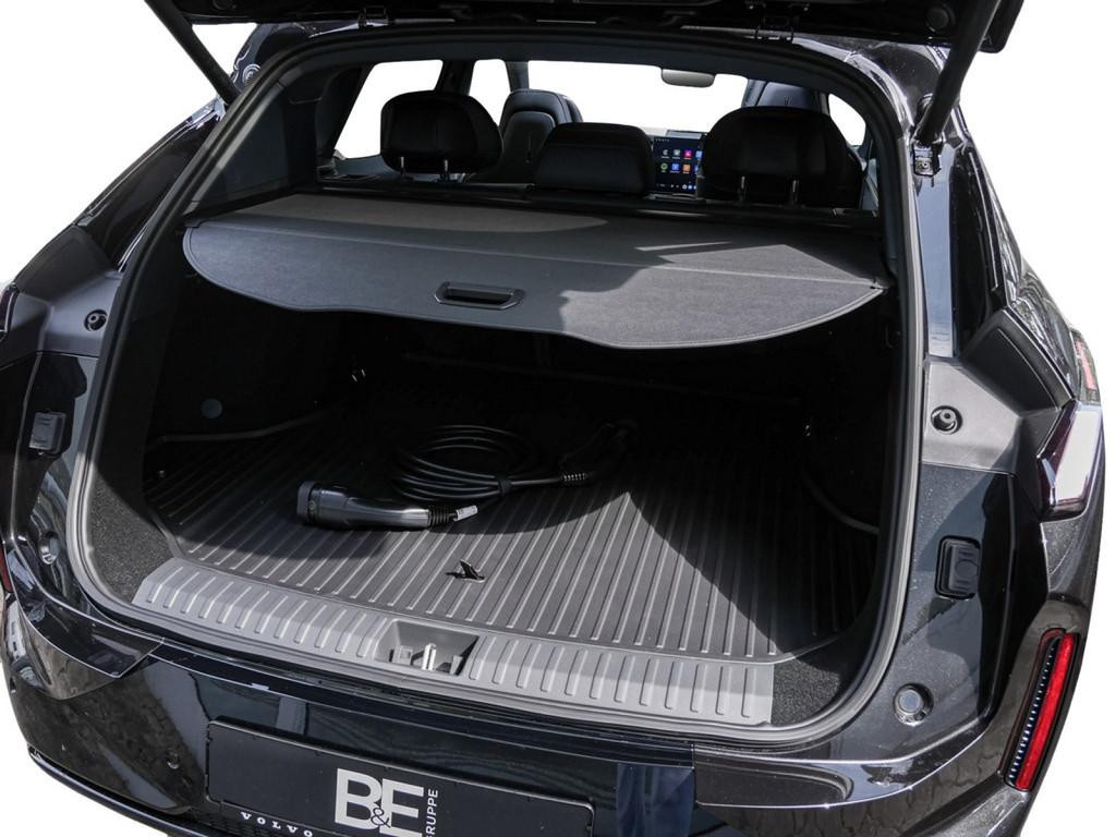 Lynk&Co 08