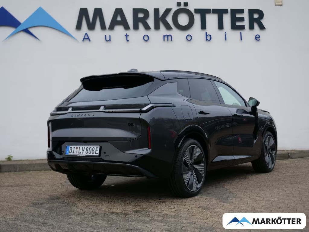 Lynk&Co 08