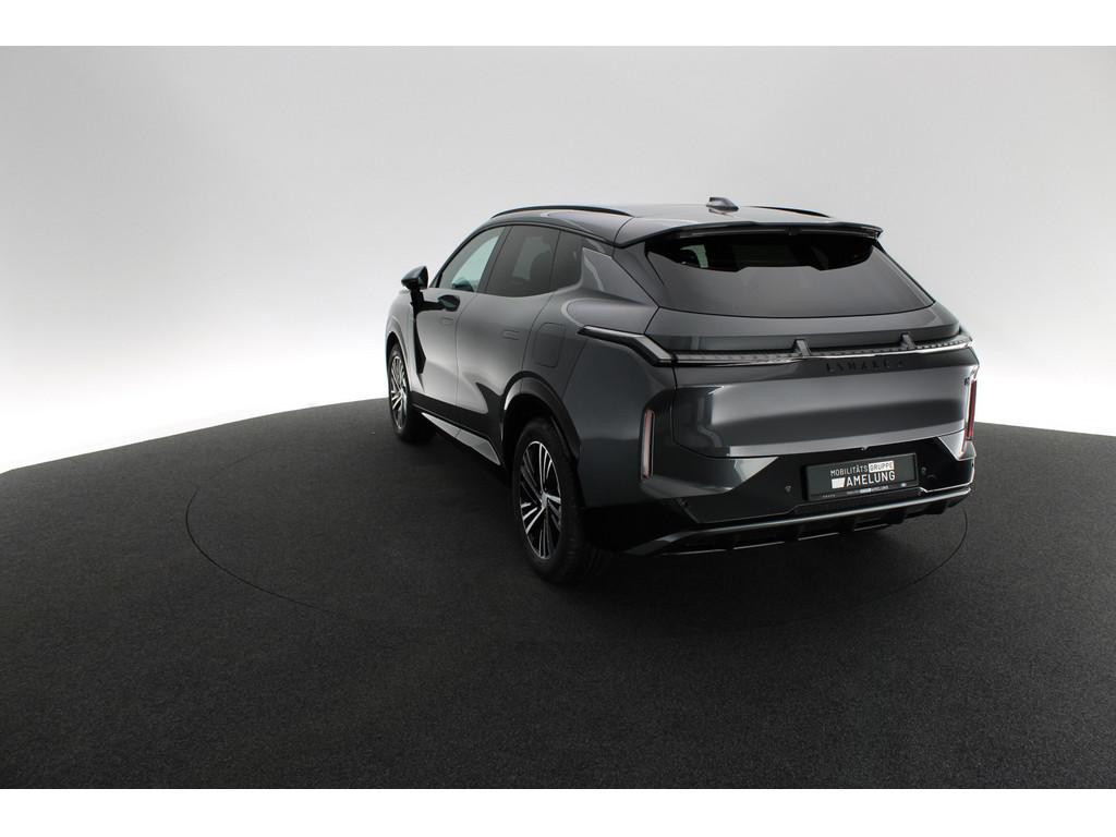 Lynk&Co 08