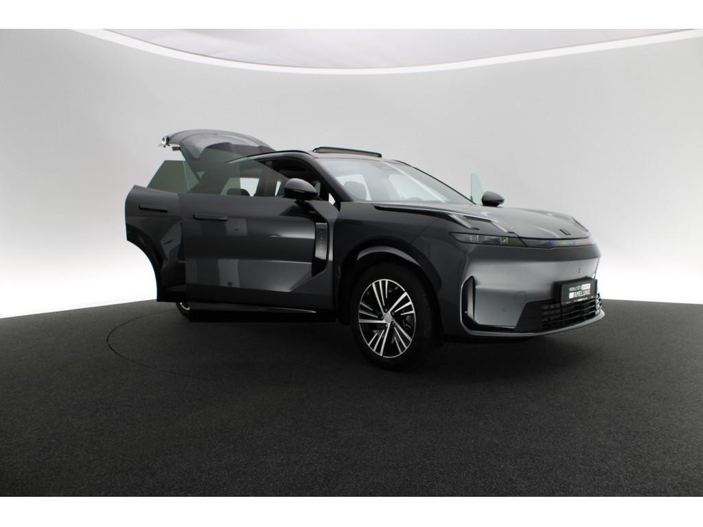 Lynk&Co 08