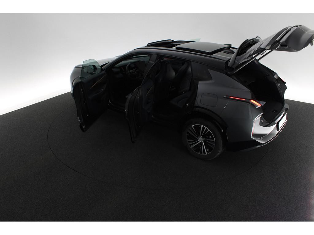 Lynk&Co 08