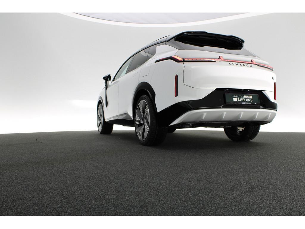 Lynk&Co 08