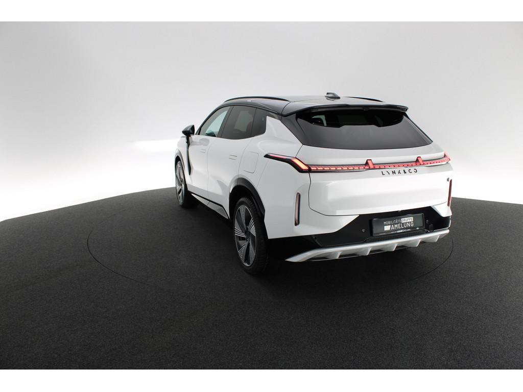 Lynk&Co 08