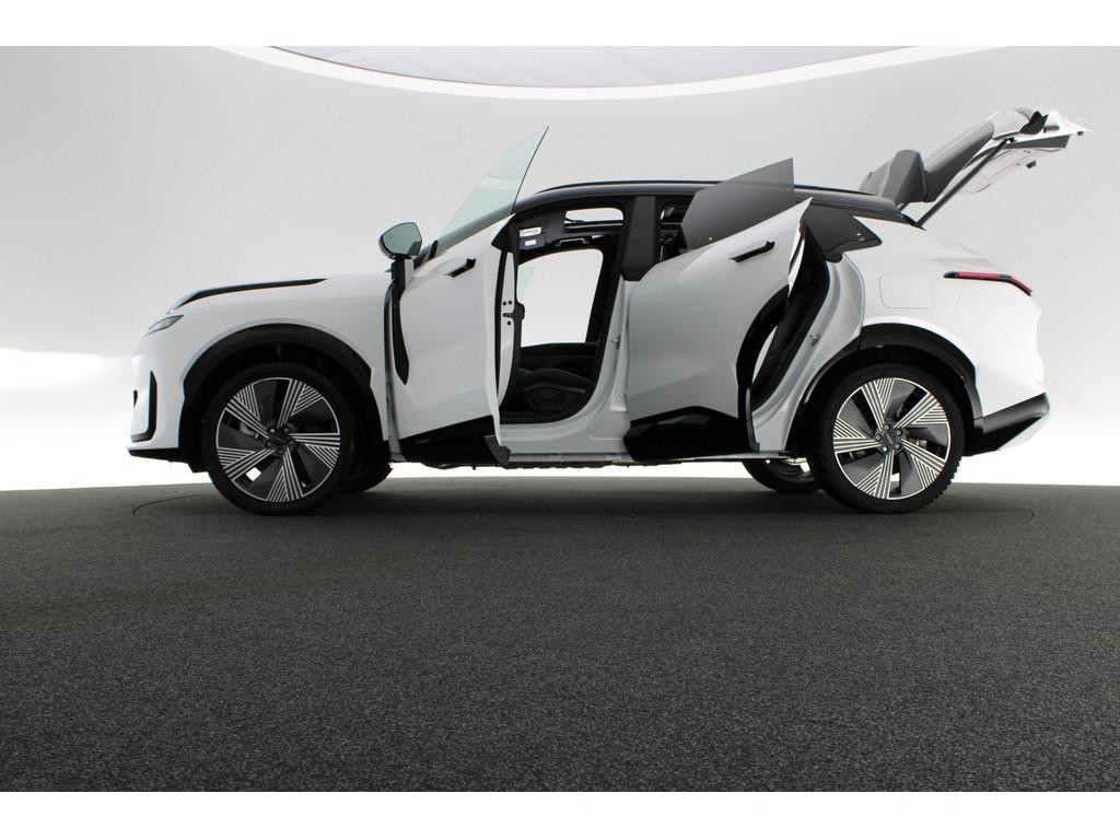Lynk&Co 08