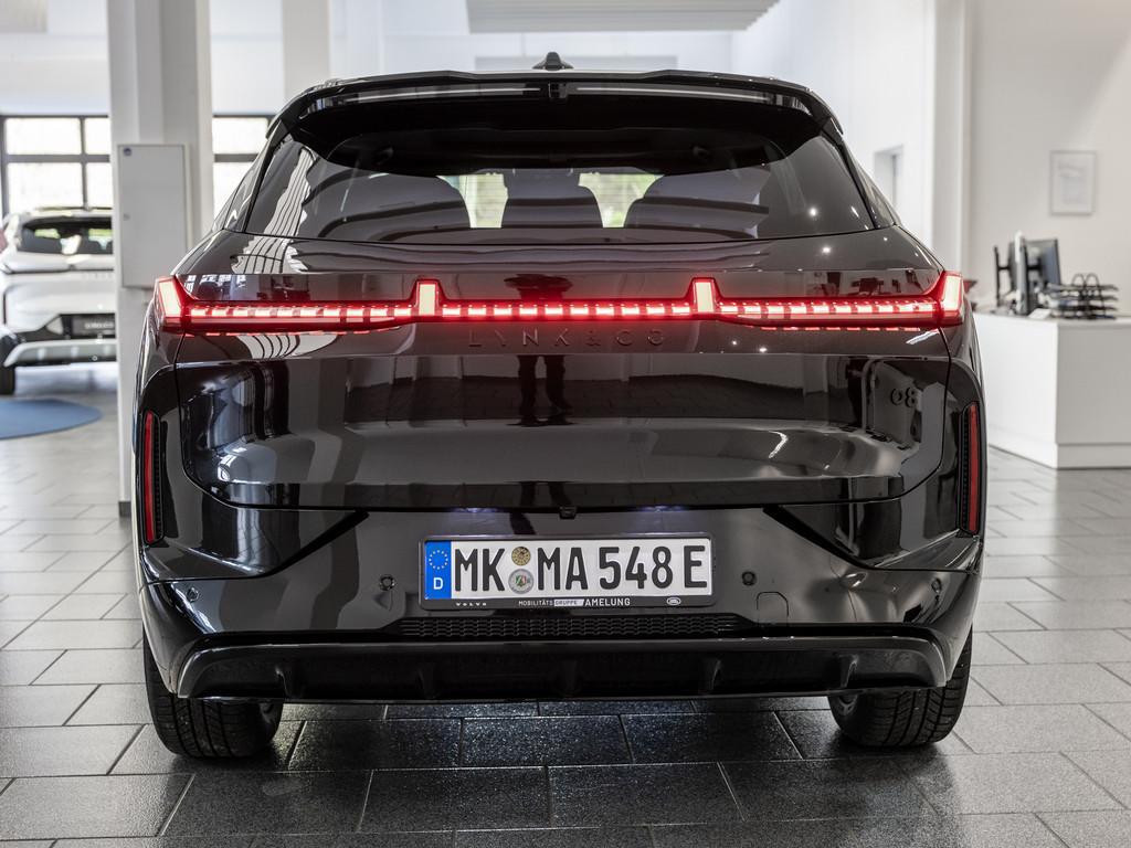 Lynk&Co 08