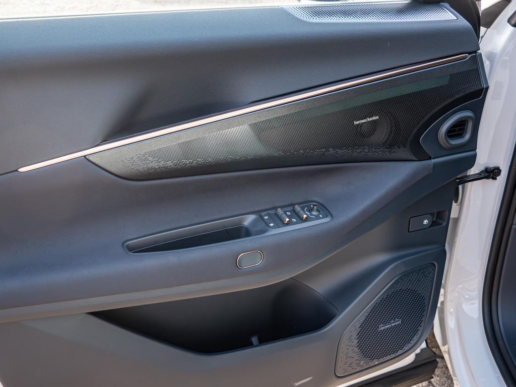Lynk&Co 08