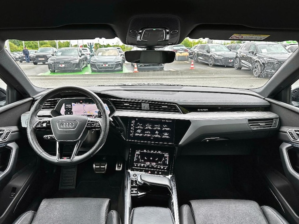 Audi Q8 e-tron