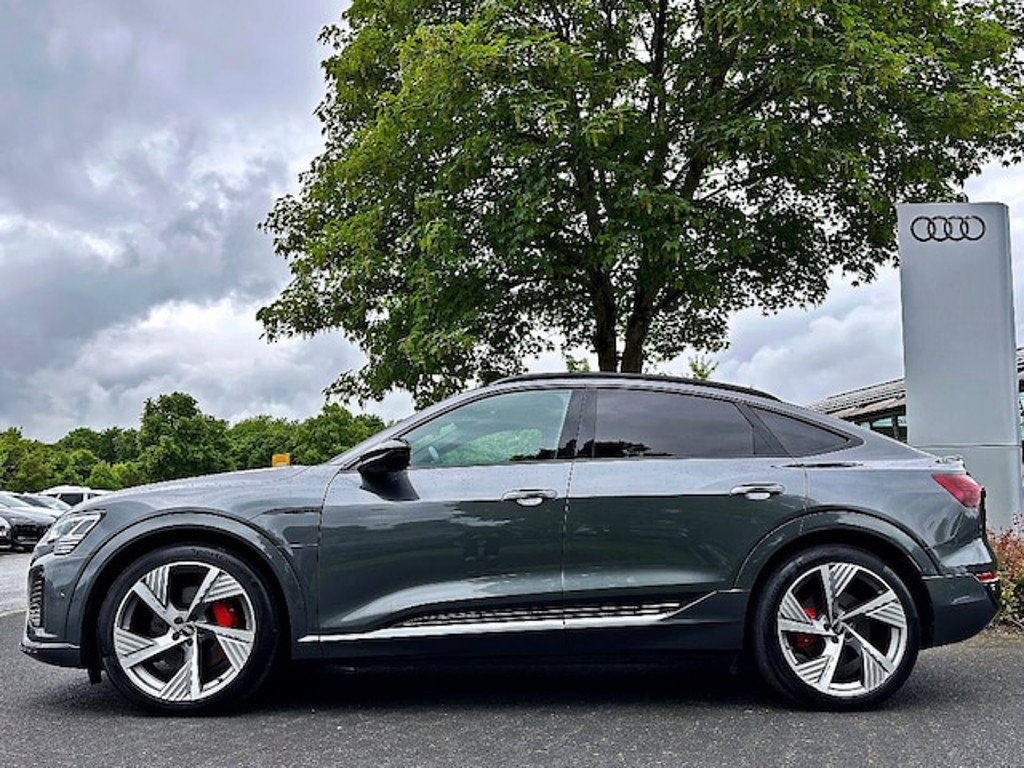 Audi Q8 e-tron