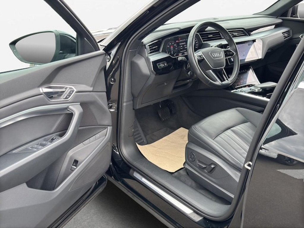Audi Q8 e-tron