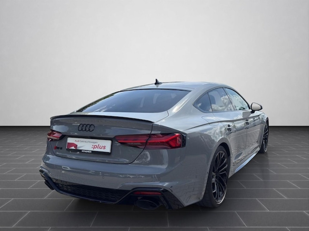 Audi RS5