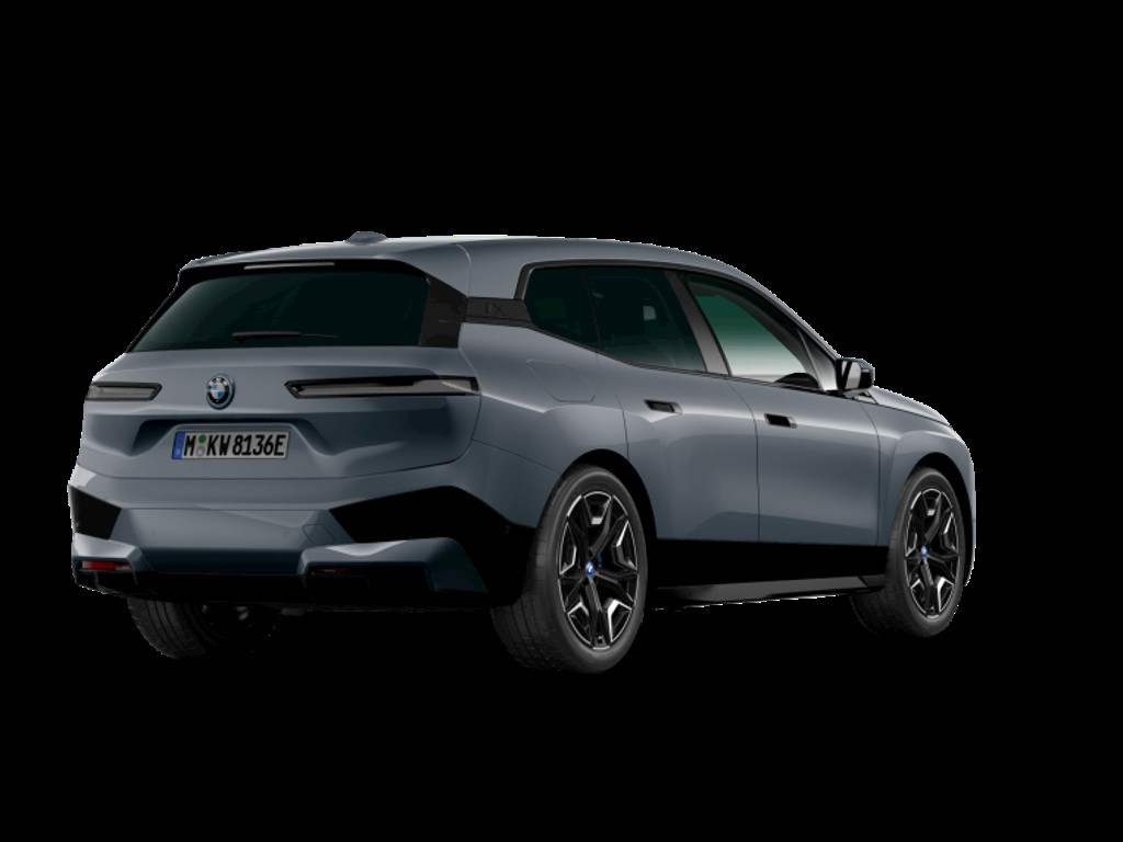 BMW iX