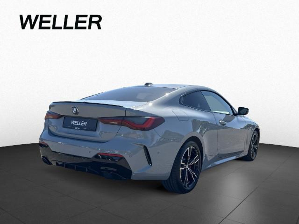 BMW M440