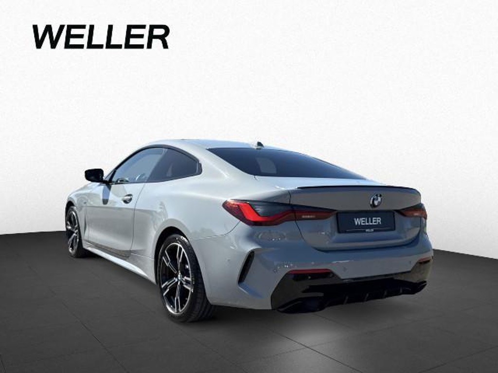BMW M440