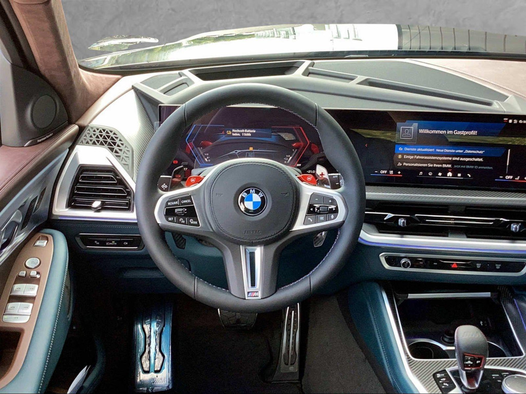 BMW XM