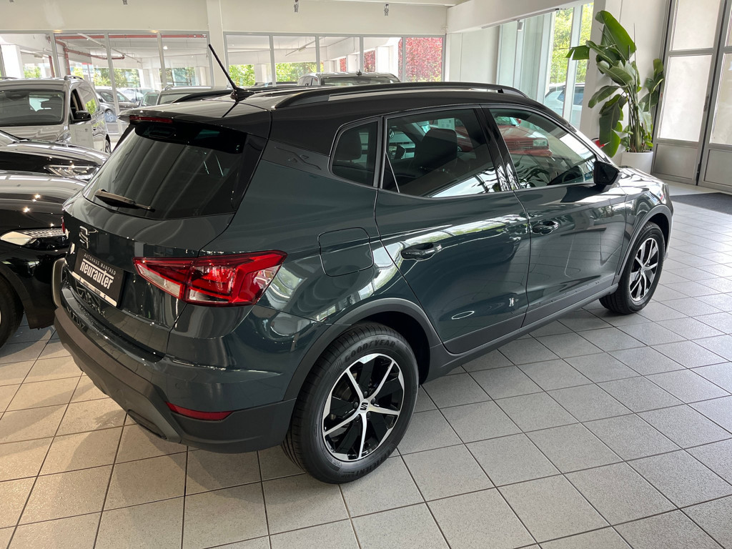 Seat Arona
