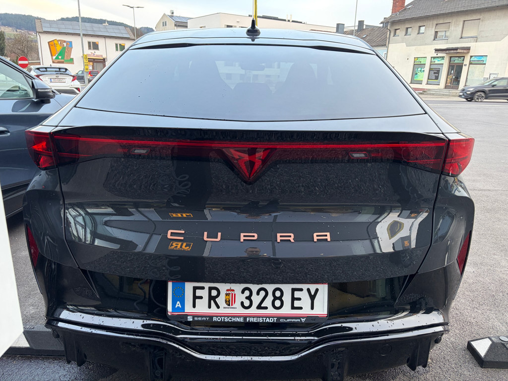 Cupra Tavascan