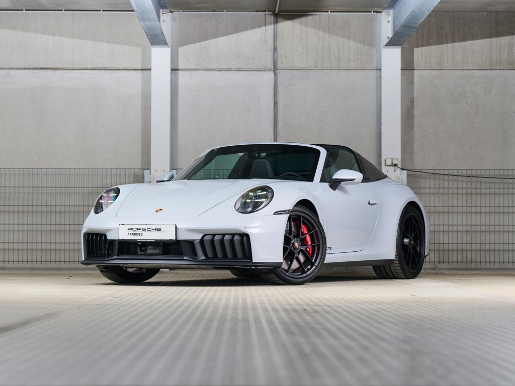 Porsche 911 GTS Coupé 4 Targa