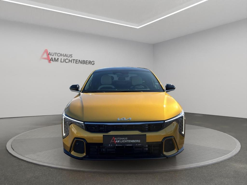 Kia K4