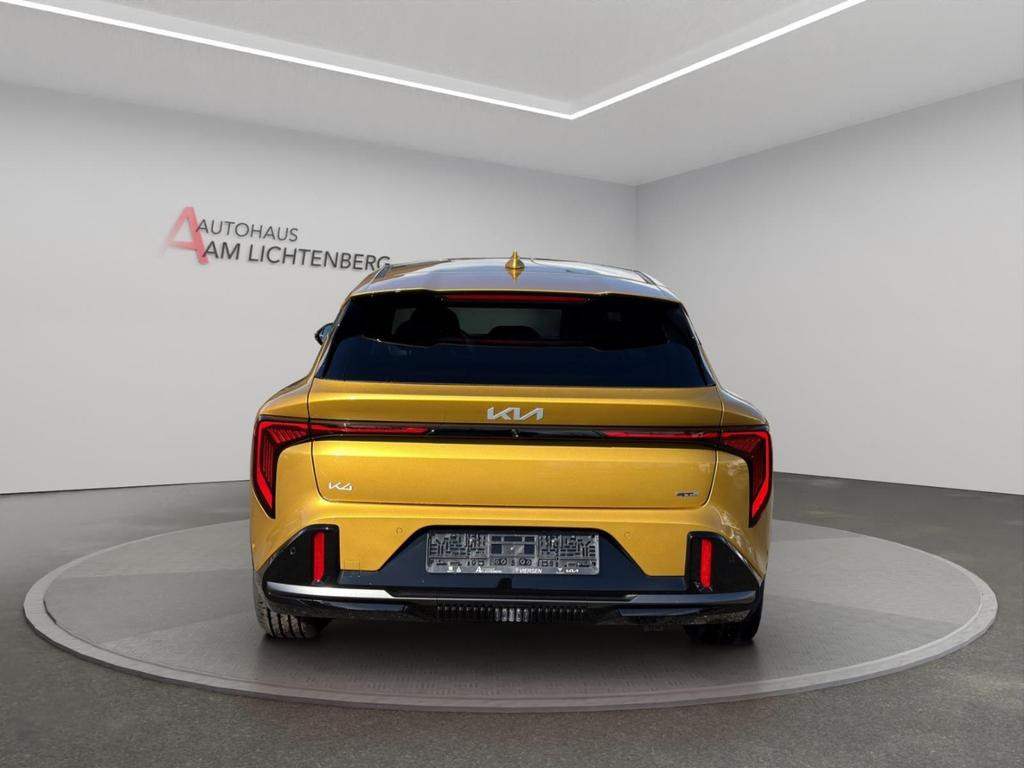 Kia K4
