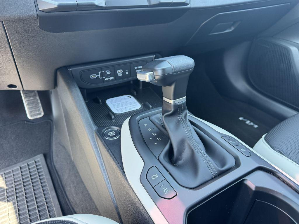 Kia K4