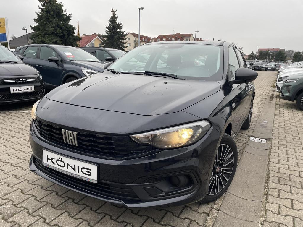 Fiat Tipo Station wagon Cross