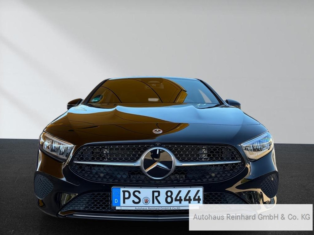 Mercedes-Benz A-Klasse A 180 Progressive Hatchback