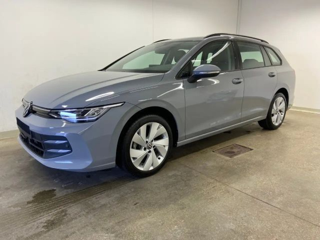 Volkswagen Golf Life Variant