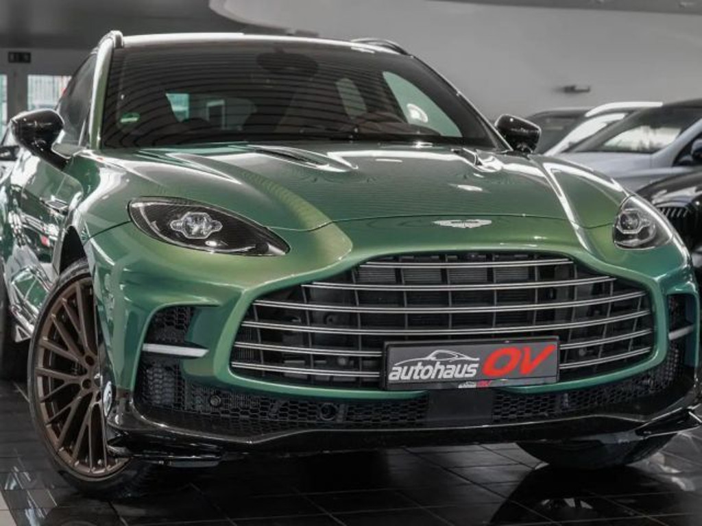 Aston Martin DBX